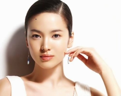 Xem tướng nốt ruồi giàu sang phú quý