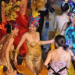 Mơ thấy vũ hội hóa trang: Dự báo dịp may bất ngờ