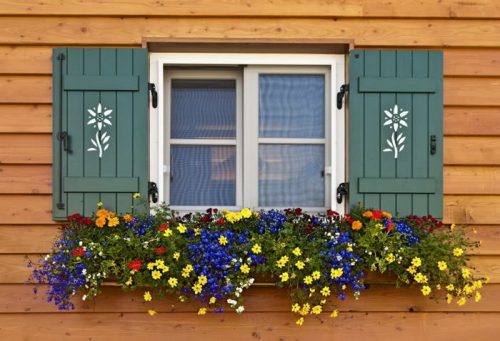 Trang trí khung cửa sổ đẹp