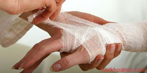 mơ thấy người bị thương