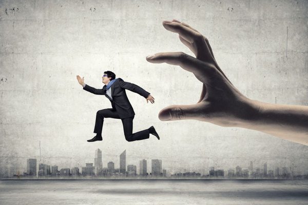 Mơ thấy bị tấn công và truy đuổi