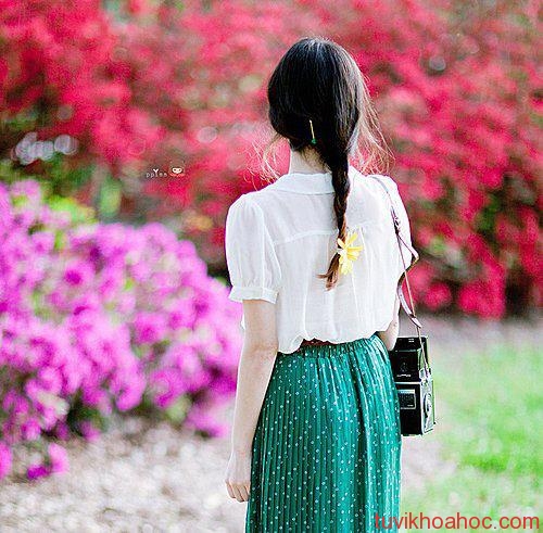 phu-nu-cung-bao-binh-rat-khac-thuong-trong-tinh-yeu-3