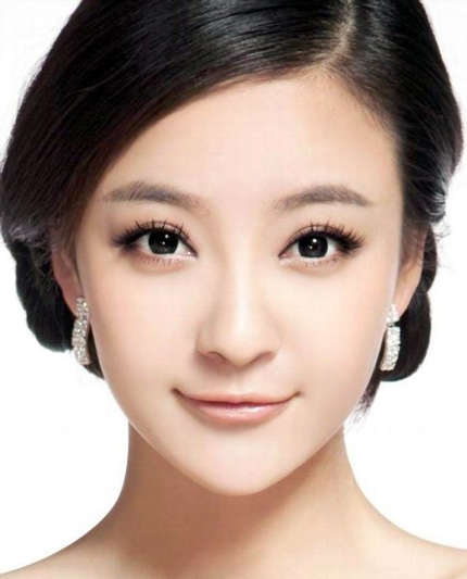  Xem tướng người con gái cằm nhọn