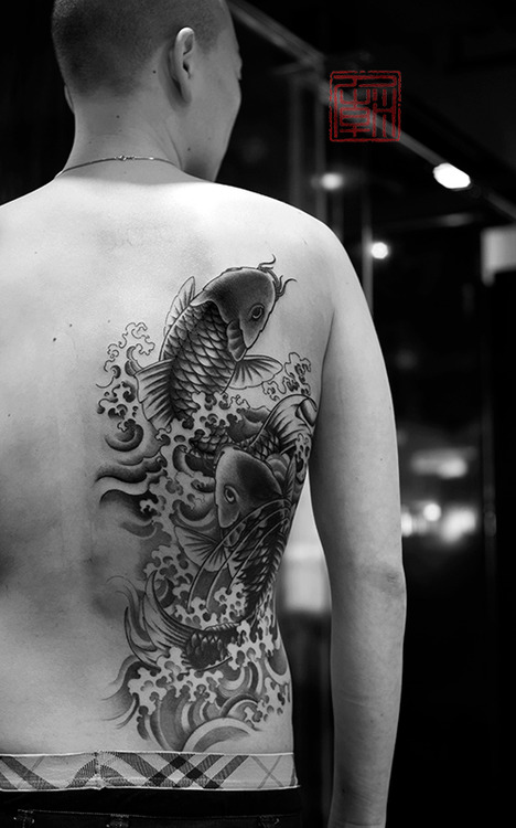 hinh-xam-ca-chep-hoa-rong-3