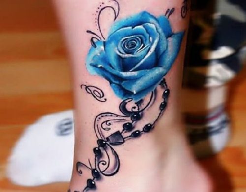 Hình xăm hao hồng màu xanh da trời cho người mệnh Kim