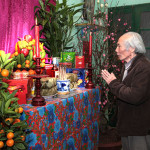 Văn cúng thần linh vào ngày mồng một tết