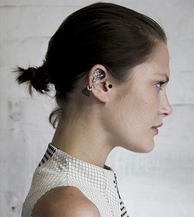 Nốt ruồi báo trước chuyện tình duyên lận đận