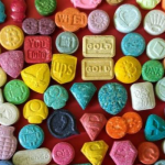 Nằm mơ thấy người nghiện ma túy là điềm gì?