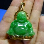 Hướng dẫn cách phân biệt và bảo quản trang sức đá Cẩm Thạch