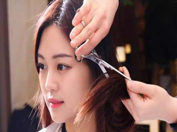 Chọn ngày cắt tóc để mang lại may mắn?