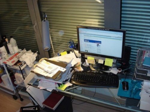 Gia chủ tuổi Sửu, nếu muốn công việc và con đường phát triển tốt thì cần chú ý nhiều hơn đến phong thủy văn phòng (ảnh minh họa)