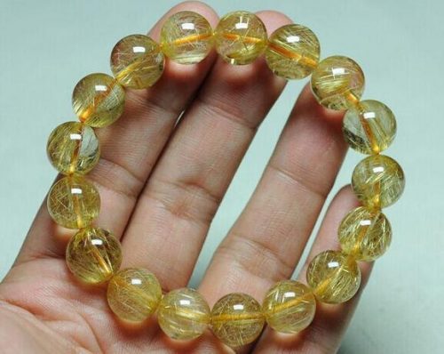 Vòng tay đá thạch anh tóc vàng