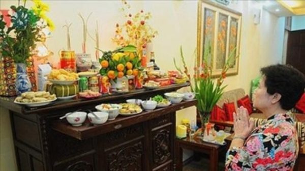 Cúng Rằm tháng Chạp