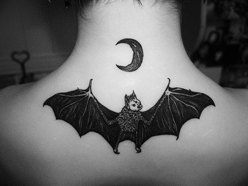 Hình xăm con dơi