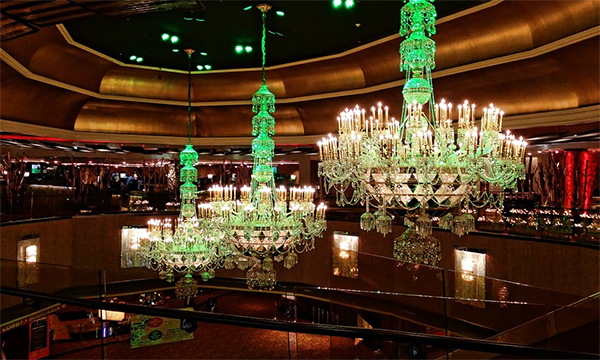 Treo đèn chùm thủy tinh hình nhọn