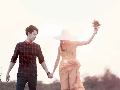 Sư Tử - Bảo Bình: tình yêu của mình, người khác không quan trọng