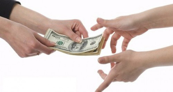 Kiêng vay mượn tiền, xuất tiền