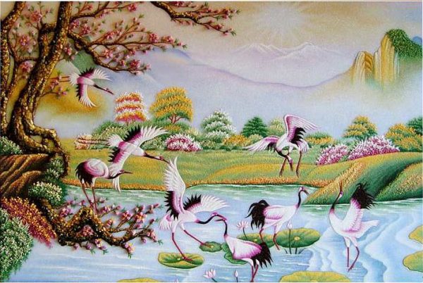 Treo tranh có hình chim 