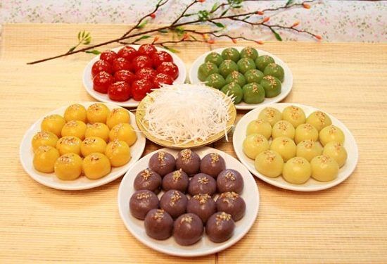 Cúng Tết Hàn thực