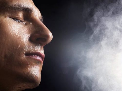 Mơ thấy toát mồ hôi